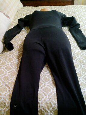 SIZE SMALL FLEECE LINE JUMPSUIT BLACK GOOD CONDITION